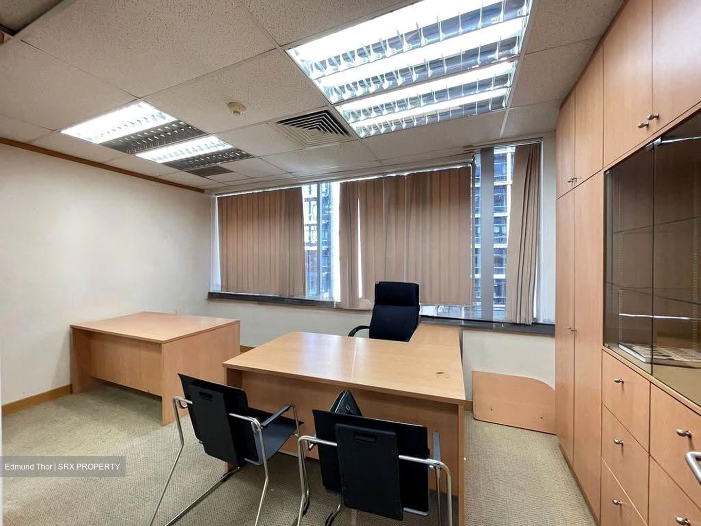 High Street Plaza (D6), Office #631417101